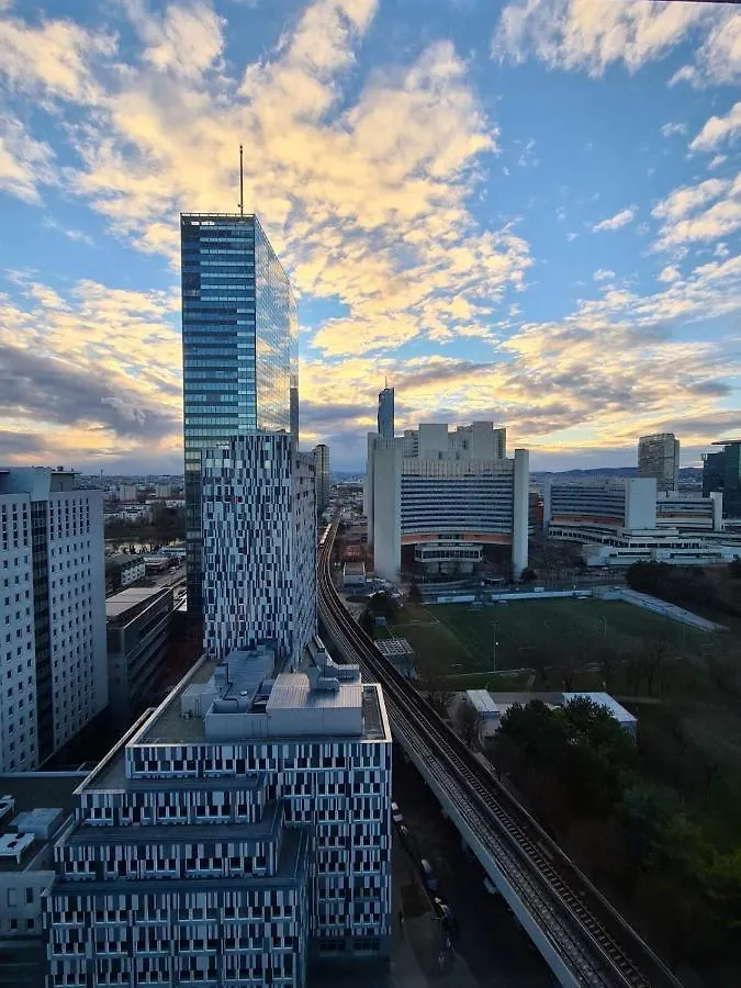 Flat Uno City Wien 0*,  Österreich